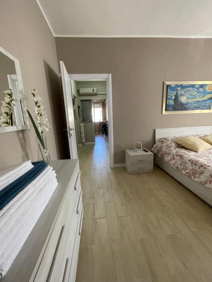 Casa Iris Appartamento Rozzano Esterno foto