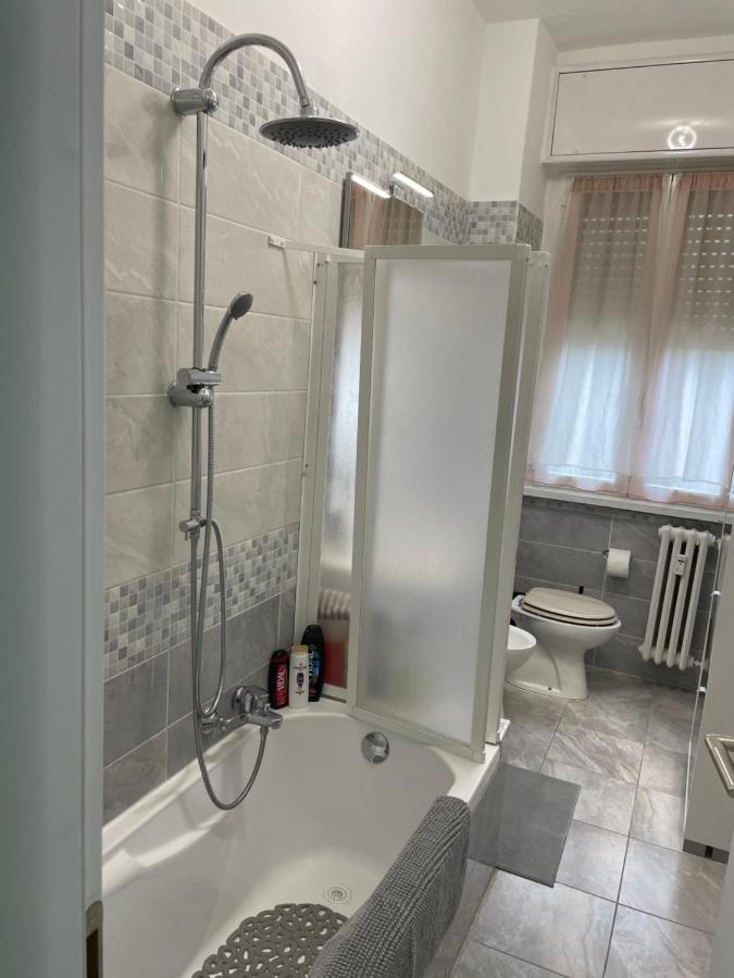 Casa Iris Appartamento Rozzano Esterno foto