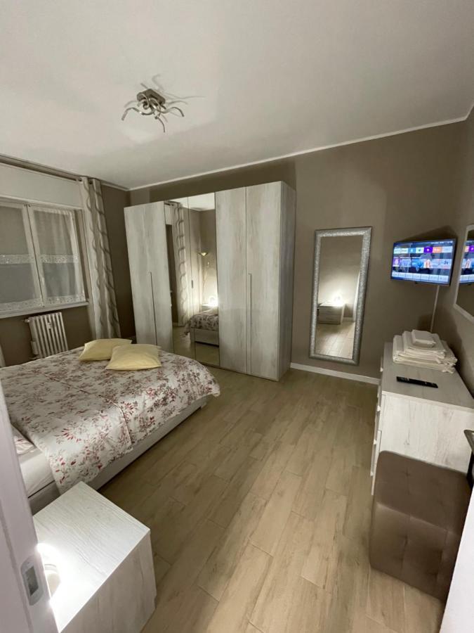 Casa Iris Appartamento Rozzano Esterno foto
