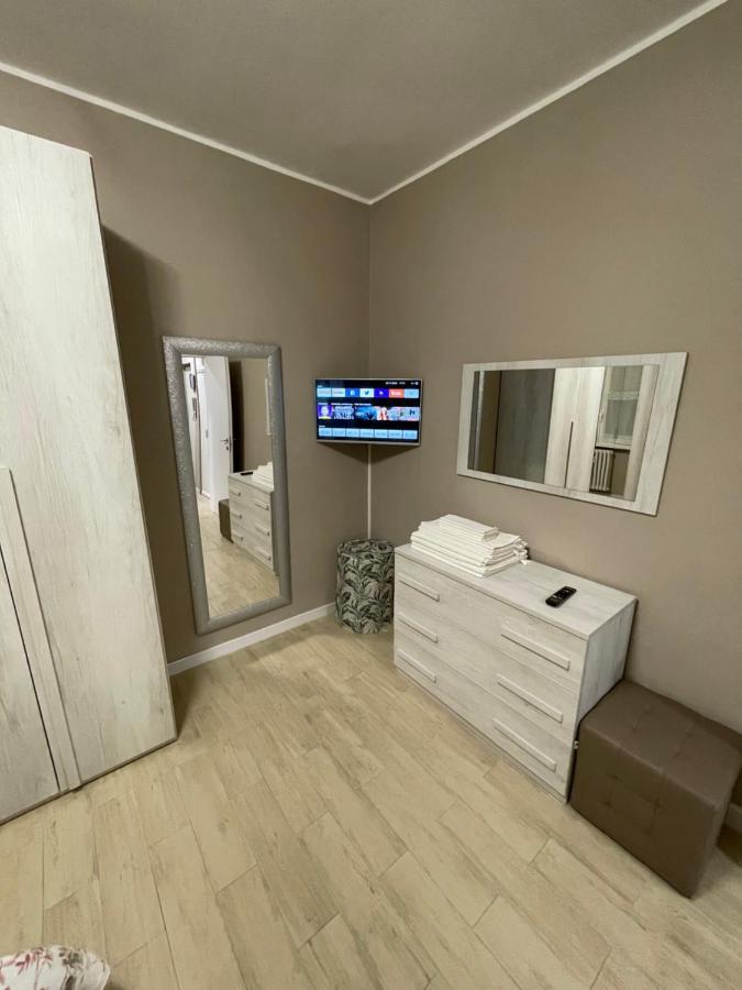 Casa Iris Appartamento Rozzano Esterno foto